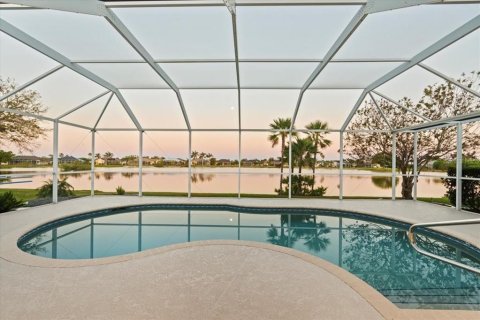 Casa en venta en Lake Suzy, Florida, 3 dormitorios, 201.41 m2 № 1582386 - foto 3