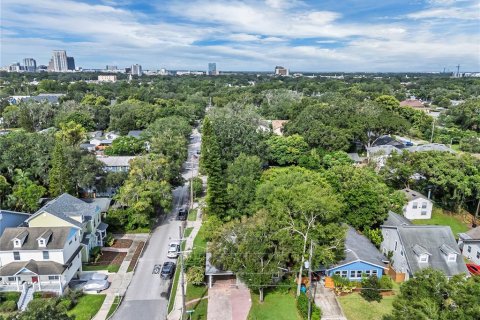 Casa en venta en Orlando, Florida, 2 dormitorios, 120.49 m2 № 1919354 - foto 11
