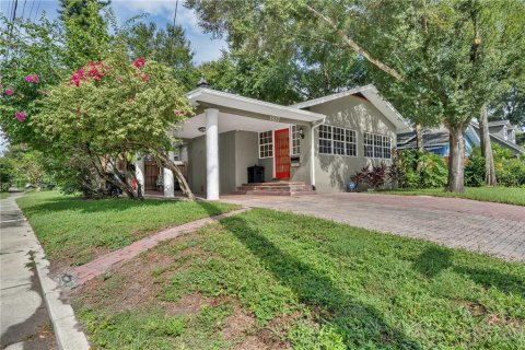 Casa en venta en Orlando, Florida, 2 dormitorios, 120.49 m2 № 1919354 - foto 6