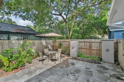 Casa en venta en Orlando, Florida, 2 dormitorios, 120.49 m2 № 1919354 - foto 9