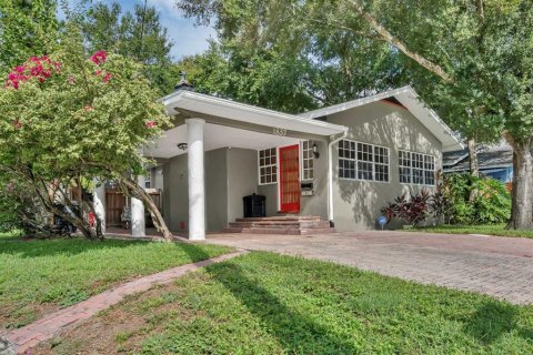 Casa en venta en Orlando, Florida, 2 dormitorios, 120.49 m2 № 1919354 - foto 1