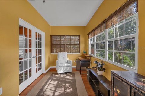 Casa en venta en Orlando, Florida, 2 dormitorios, 120.49 m2 № 1919354 - foto 2