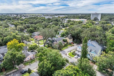 Casa en venta en Orlando, Florida, 2 dormitorios, 120.49 m2 № 1919354 - foto 12