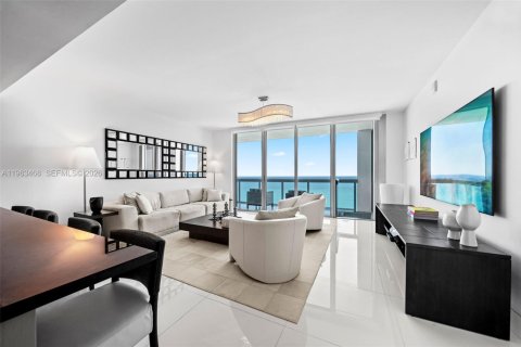 Copropriété à louer à Miami Beach, Floride: 2 chambres, 145.39 m2 № 2026420 - photo 6