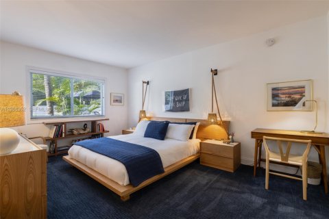 Condominio en alquiler en Coral Gables, Florida, 1 dormitorio, 75.07 m2 № 2031772 - foto 9