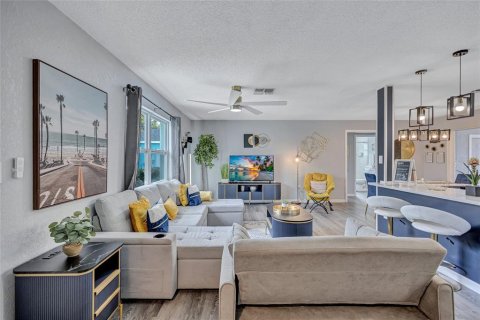 Villa ou maison à louer à Hernando Beach, Floride: 3 chambres, 152.73 m2 № 2414088 - photo 24