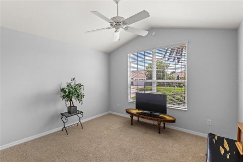 Casa en venta en The Villages, Florida, 2 dormitorios, 179.02 m2 № 1919595 - foto 5