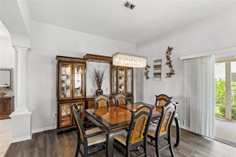 Casa en venta en The Villages, Florida, 2 dormitorios, 179.02 m2 № 1919595 - foto 15