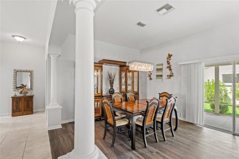Villa ou maison à vendre à The Villages, Floride: 2 chambres, 179.02 m2 № 1919595 - photo 14