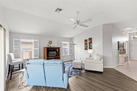 Casa en venta en The Villages, Florida, 2 dormitorios, 179.02 m2 № 1919595 - foto 20