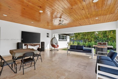 Casa en venta en Homestead, Florida, 4 dormitorios, 229.84 m2 № 2031057 - foto 4