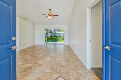Casa en venta en Riverview, Florida, 4 dormitorios, 201.51 m2 № 1866504 - foto 8