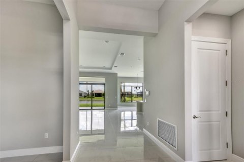 Villa ou maison à louer à Sarasota, Floride: 4 chambres, 325.53 m2 № 1831163 - photo 5