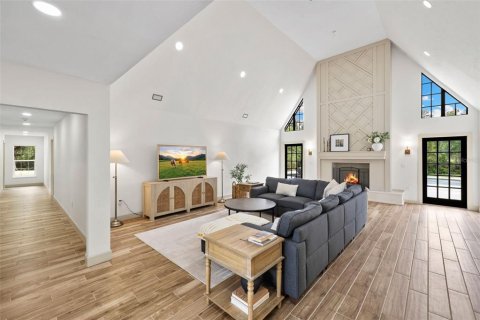 House in Sarasota, Florida 5 bedrooms, 466.56 sq.m. № 2226561 - photo 14