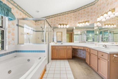 House in DeLand, Florida 4 bedrooms, 227.98 sq.m. № 1532760 - photo 20