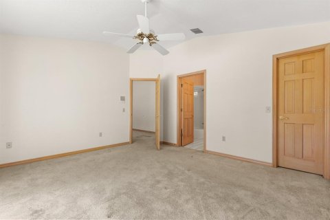 House in DeLand, Florida 4 bedrooms, 227.98 sq.m. № 1532760 - photo 22