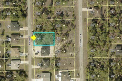 Immobilier commercial à Lehigh Acres, Floride № 2158136