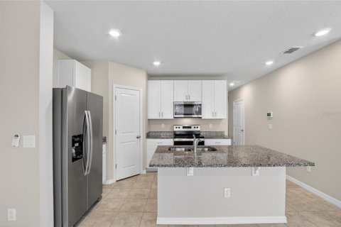 Adosado en venta en Brandon, Florida, 3 dormitorios, 141.68 m2 № 2118879 - foto 17