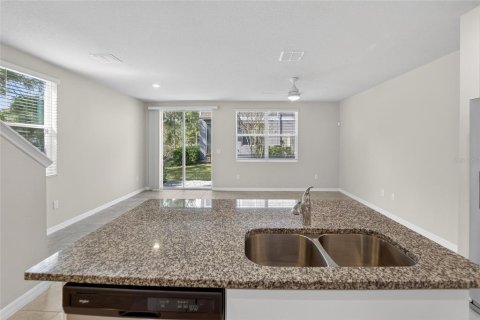 Adosado en venta en Brandon, Florida, 3 dormitorios, 141.68 m2 № 2118879 - foto 20