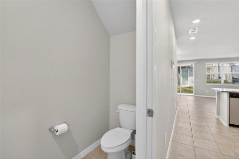 Adosado en venta en Brandon, Florida, 3 dormitorios, 141.68 m2 № 2118879 - foto 29
