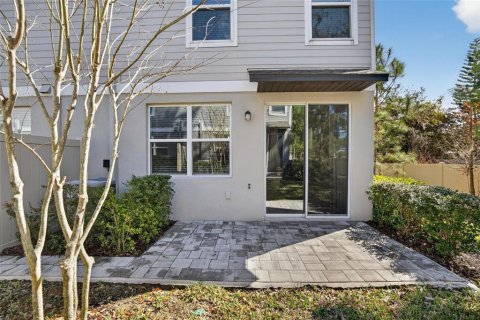 Adosado en venta en Brandon, Florida, 3 dormitorios, 141.68 m2 № 2118879 - foto 11