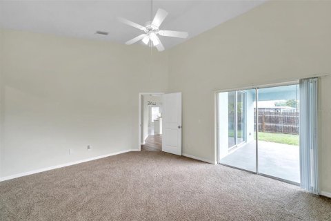 House in Valrico, Florida 3 bedrooms, 148.09 sq.m. № 1787611 - photo 24