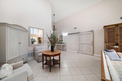 House in Belleair Beach, Florida 2 bedrooms, 248.89 sq.m. № 1561995 - photo 20