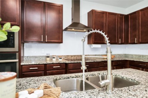 Casa en venta en Clermont, Florida, 4 dormitorios, 203.46 m2 № 1884422 - foto 11