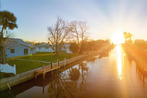 Casa en venta en Englewood, Florida, 3 dormitorios, 126.72 m2 № 2151698 - foto 2