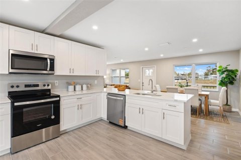Casa en venta en Englewood, Florida, 3 dormitorios, 126.72 m2 № 2151698 - foto 19