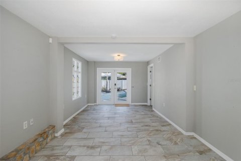 Casa en venta en Tampa, Florida, 3 dormitorios, 131.18 m2 № 1658751 - foto 14