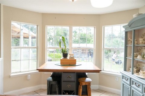 House in Geneva, Florida 3 bedrooms, 173.54 sq.m. № 1918445 - photo 28