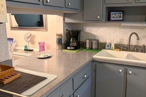 Condominio en venta en Palm Springs, Florida, 2 dormitorios, 83.05 m2 № 2254635 - foto 6