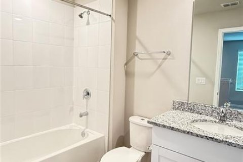 Townhouse in Casselberry, Florida 3 bedrooms, 139.17 sq.m. № 2142717 - photo 17