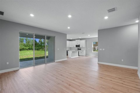 Casa en venta en Ocala, Florida, 4 dormitorios, 194.35 m2 № 1913725 - foto 6
