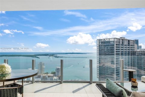 Copropriété à louer à Miami, Floride: 3 chambres, 298.59 m2 № 2268632 - photo 6
