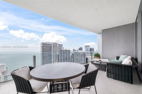 Copropriété à louer à Miami, Floride: 3 chambres, 298.59 m2 № 2268632 - photo 4
