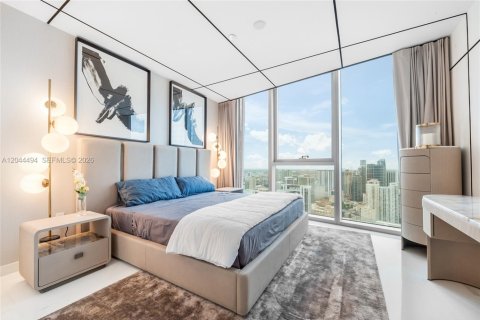 Copropriété à louer à Miami, Floride: 3 chambres, 298.59 m2 № 2268632 - photo 28