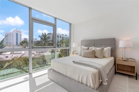 Villa ou maison à louer à Bay Harbor Islands, Floride: 2 chambres, 130.06 m2 № 1987898 - photo 16