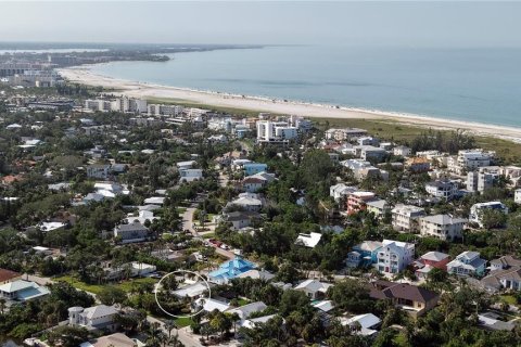 Villa ou maison à vendre à Sarasota, Floride: 2 chambres, 110 m2 № 2403458 - photo 3