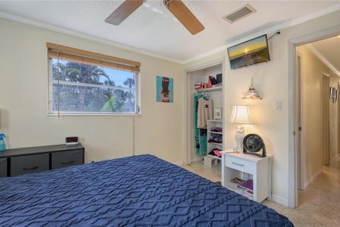 Villa ou maison à vendre à Sarasota, Floride: 2 chambres, 110 m2 № 2403458 - photo 22