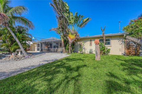 Villa ou maison à Sarasota, Floride 2 chambres, 110 m2 № 2403458
