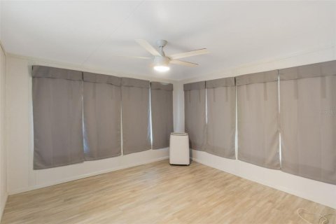 Casa en venta en Bradenton, Florida, 2 dormitorios, 141.77 m2 № 1913454 - foto 17