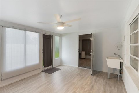 Casa en venta en Bradenton, Florida, 2 dormitorios, 141.77 m2 № 1913454 - foto 19