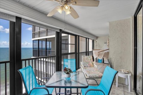 Copropriété à vendre à Madeira Beach, Floride: 2 chambres, 102.19 m2 № 2267228 - photo 6