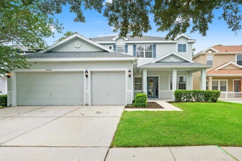 Casa en Tampa, Florida 5 dormitorios, 334.45 m2 № 2107639