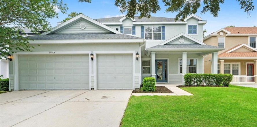 Casa en Tampa, Florida 5 dormitorios, 334.45 m2 № 2107639
