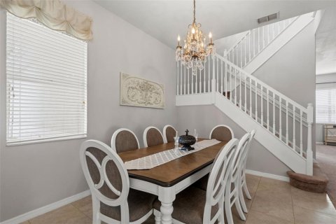 Casa en venta en Tampa, Florida, 5 dormitorios, 334.45 m2 № 2107639 - foto 6
