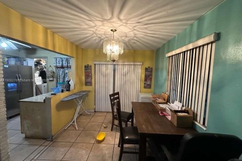 House in Miramar, Florida 3 bedrooms, 95.32 sq.m. № 1967873 - photo 29