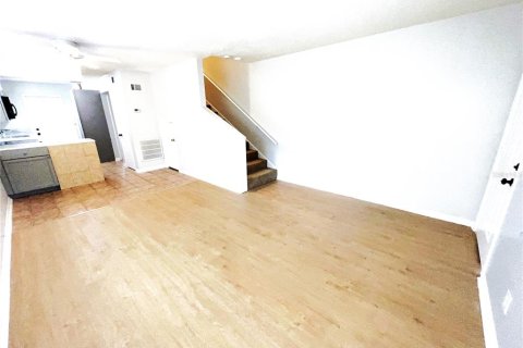 Touwnhouse à louer à Altamonte Springs, Floride: 2 chambres, 93.65 m2 № 2102372 - photo 8
